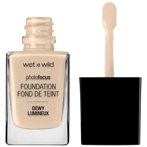 WET N WILD - Photo Focus Dewy Foundation Nude Ivory